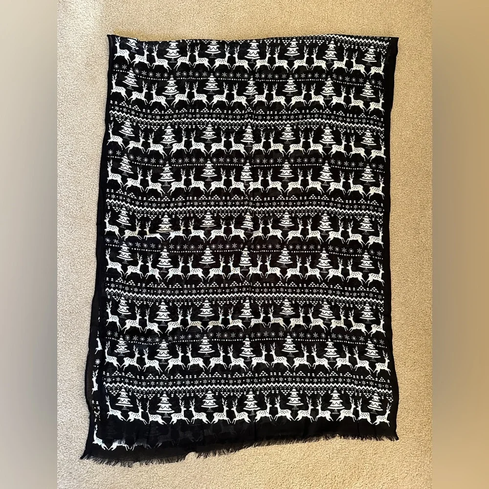 Holiday scarf/wrap